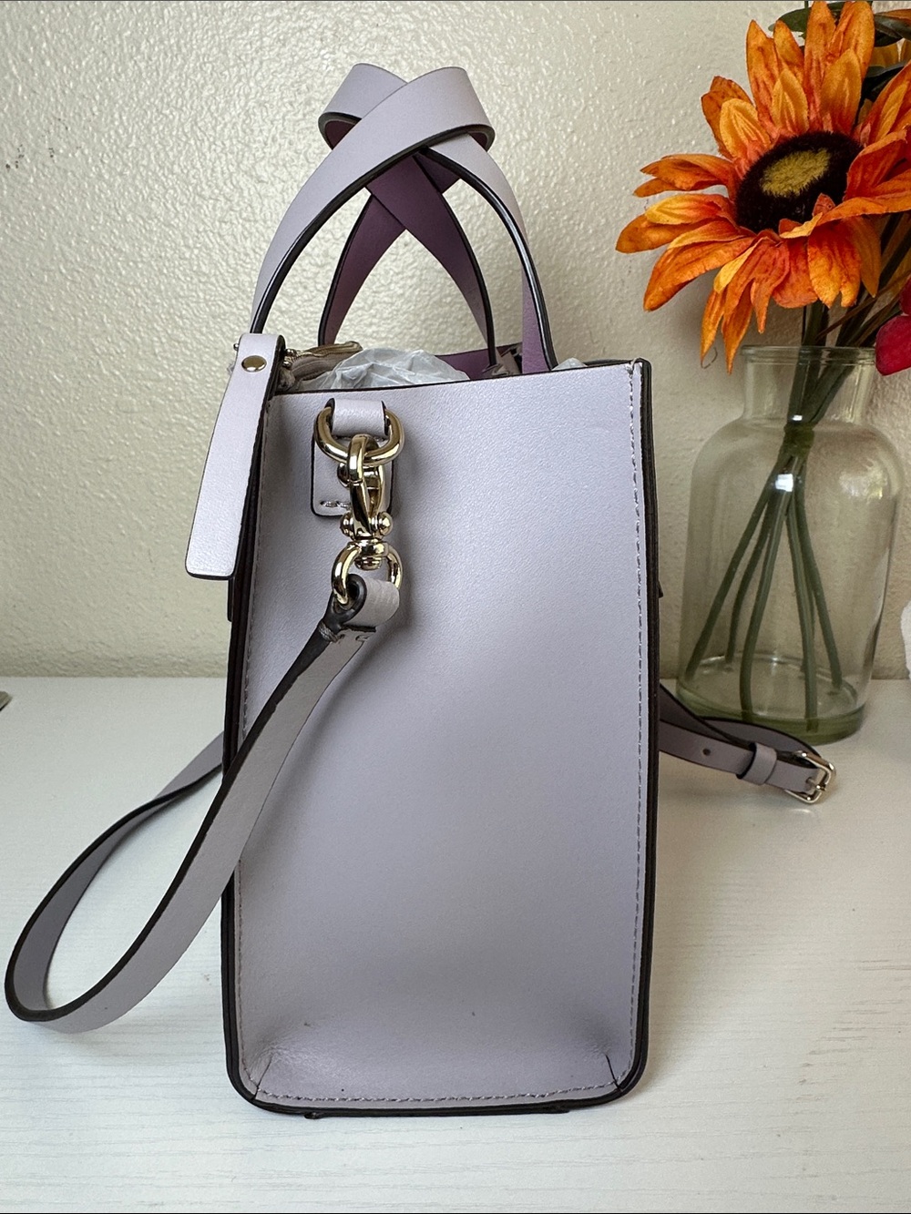 Like NEW Kate Spade Lavender Satchel with matching Long Strap - Picture 5 of 15